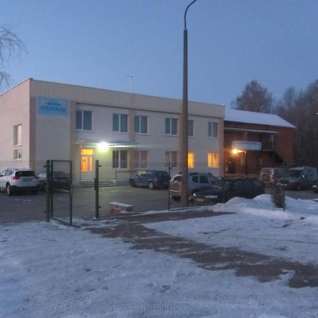 Viesu Maja Ezerkalns Hotel Krāslava Exterior photo